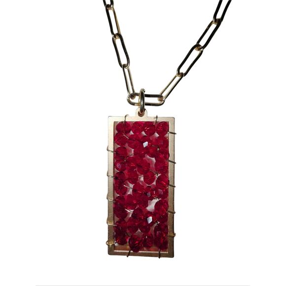 NWT Gold Crystal Garnet Layered Necklace 16 in with post earrings - Picture 3 of 6